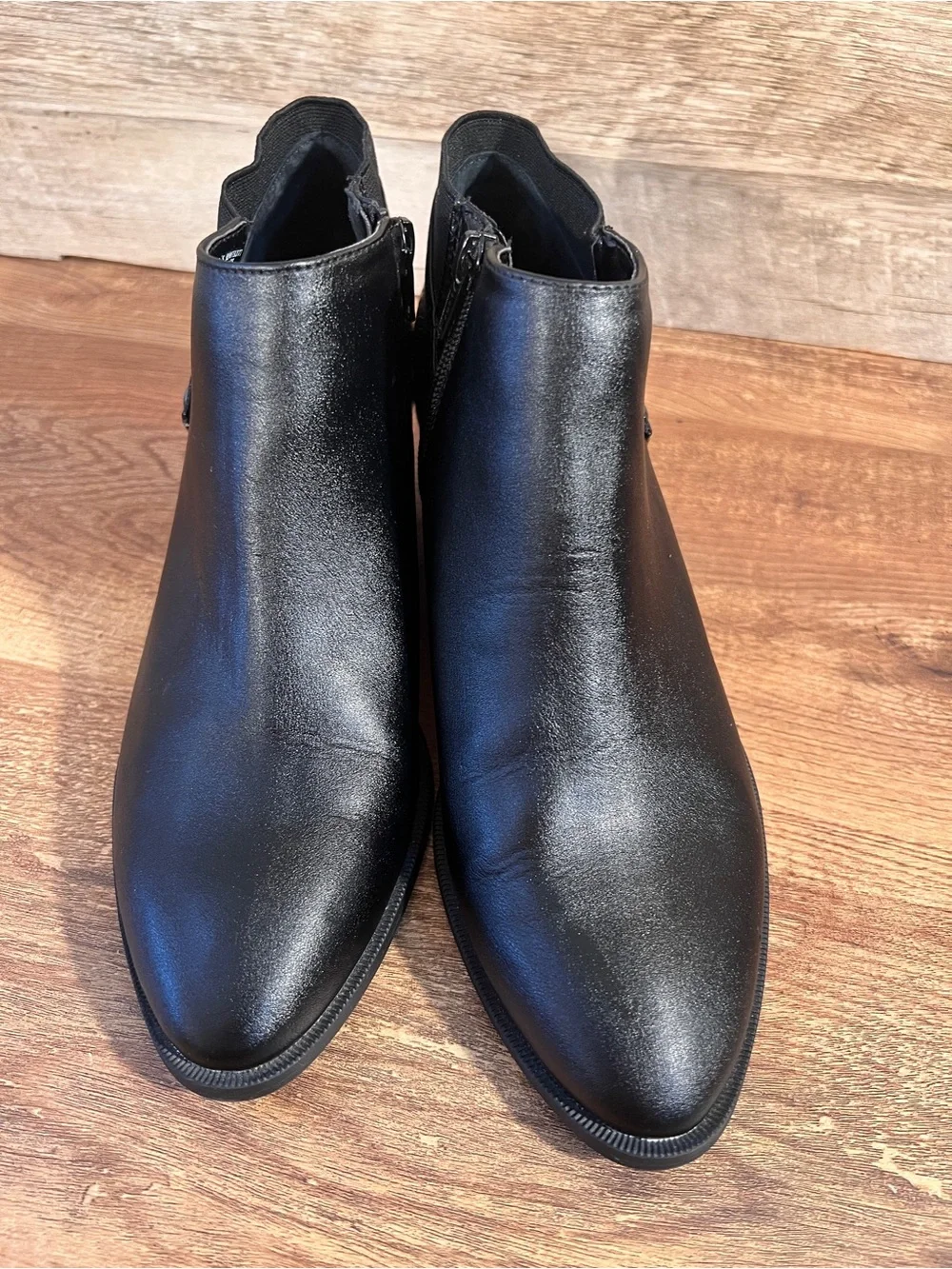 Simply Vera Vera Wang Black Ankle Boots Size 8 Block Heel Booties